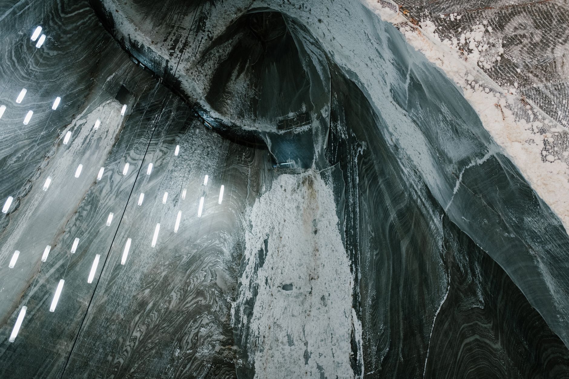 Pompage inondation cave équipe à Calais